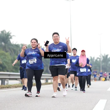 Runner Photo 7439487
