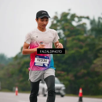 Runner Photo 7439488