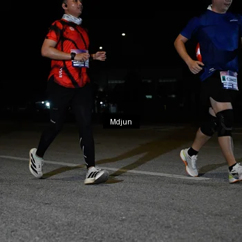 Runner Photo 7439497