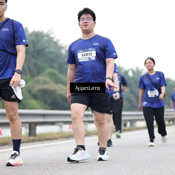Runner Photo 7439498