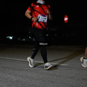 Runner Photo 7439503