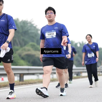 Runner Photo 7439505