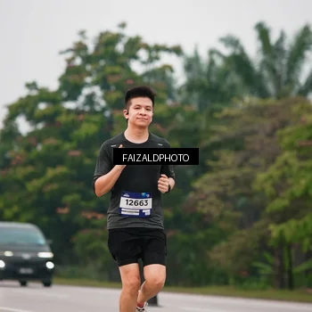 Runner Photo 7439514