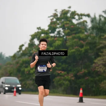 Runner Photo 7439527