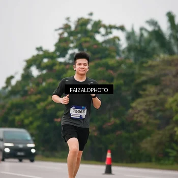 Runner Photo 7439531