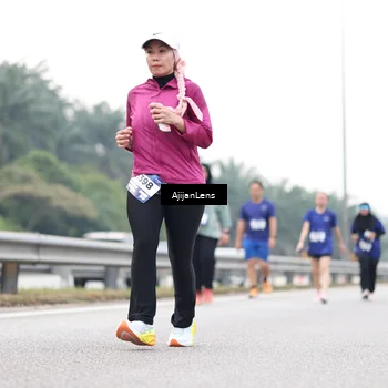 Runner Photo 7439567