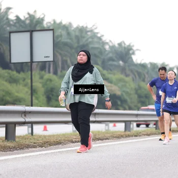 Runner Photo 7439572