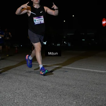Runner Photo 7439581