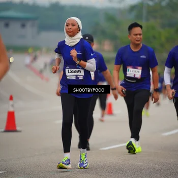 Runner Photo 7439638