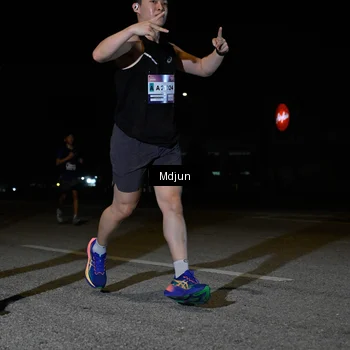 Runner Photo 7439641