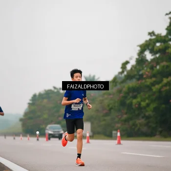 Runner Photo 7439683