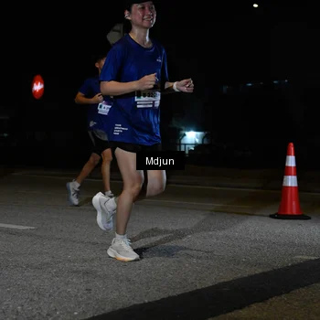Runner Photo 7439685