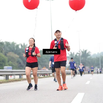 Runner Photo 7439690