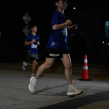 Runner Photo 7439693