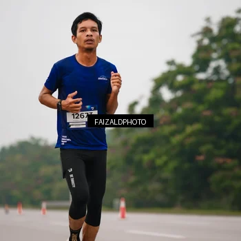 Runner Photo 7439696