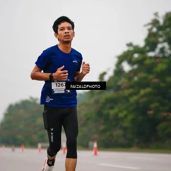 Runner Photo 7439708