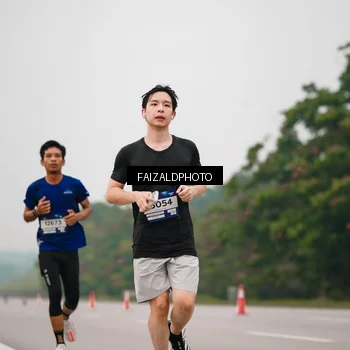 Runner Photo 7439730