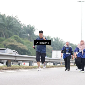 Runner Photo 7439733