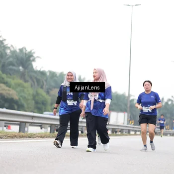 Runner Photo 7439779