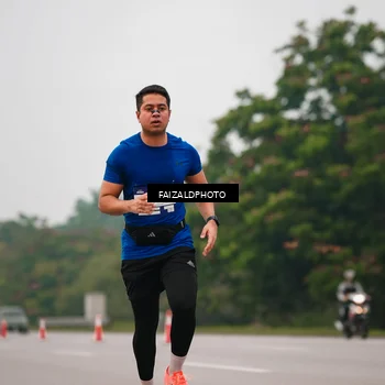 Runner Photo 7439792