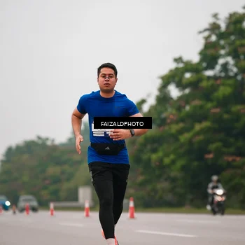 Runner Photo 7439793