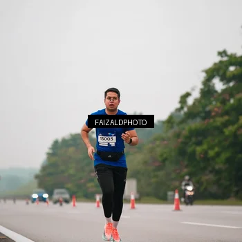 Runner Photo 7439810