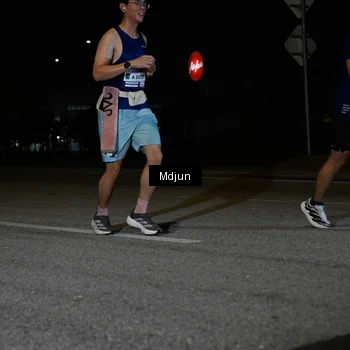 Runner Photo 7439819