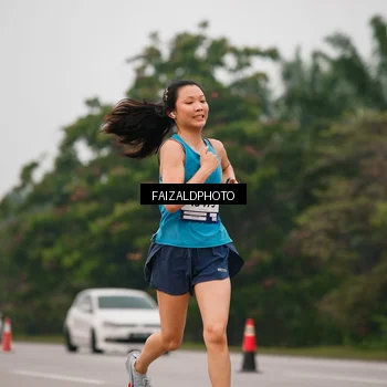 Runner Photo 7439828