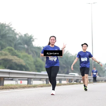 Runner Photo 7439843