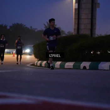 Runner Photo 7439862