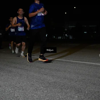 Runner Photo 7439881