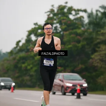 Runner Photo 7439887
