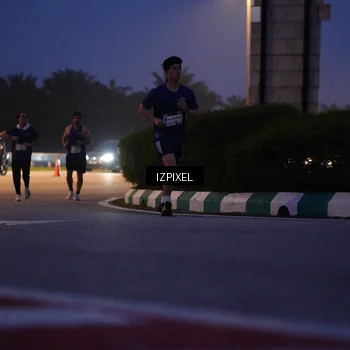 Runner Photo 7439889