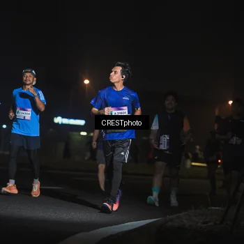 Runner Photo 7439912