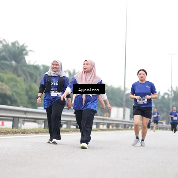 Runner Photo 7439928