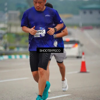 Runner Photo 7439938