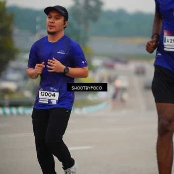 Runner Photo 7439944