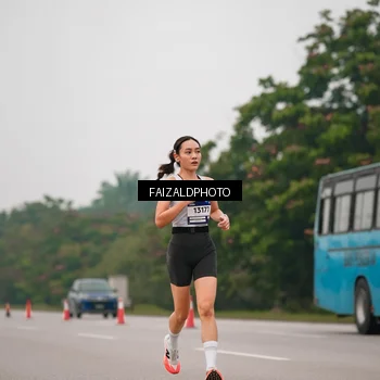 Runner Photo 7439945