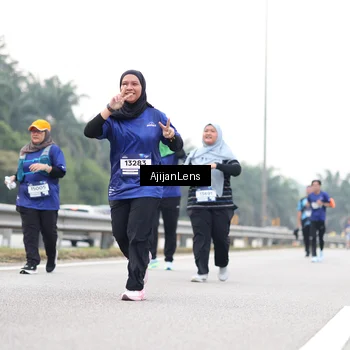 Runner Photo 7439950