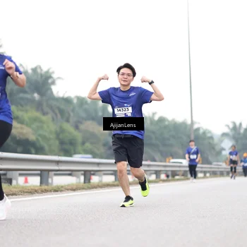 Runner Photo 7439952