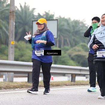 Runner Photo 7439976