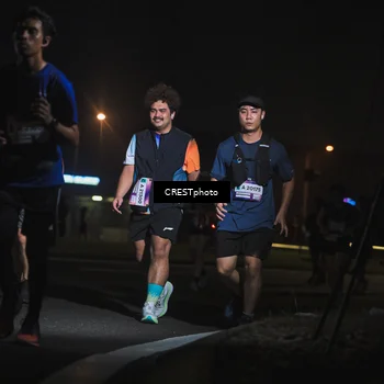 Runner Photo 7439995