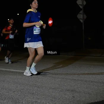 Runner Photo 7440015
