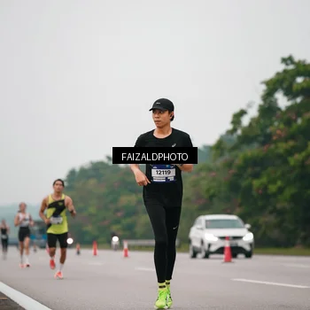 Runner Photo 7440039