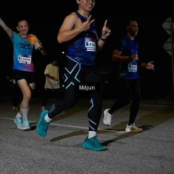 Runner Photo 7440051