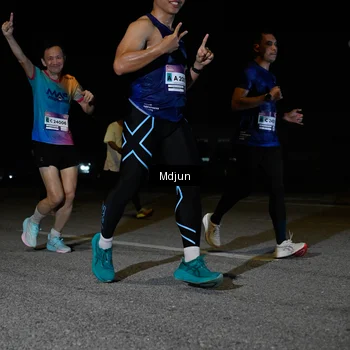 Runner Photo 7440055