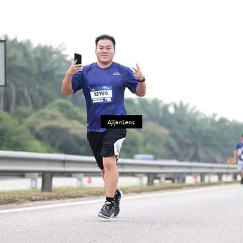 Runner Photo 7440059