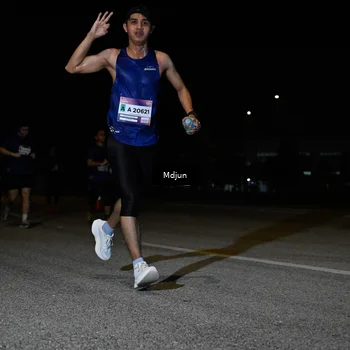 Runner Photo 7440075