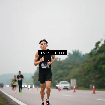 Runner Photo 7440090