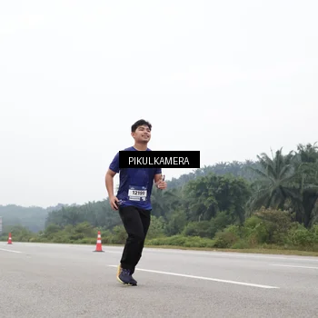 Runner Photo 7440091